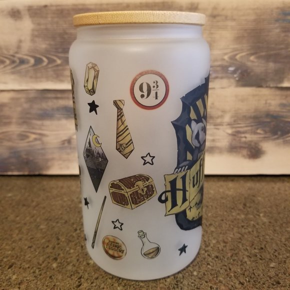 Harry Potter Wizard (3) Frosted Glass Tumblers with Gryffindor and Hufflepuff - Picture 12 of 16